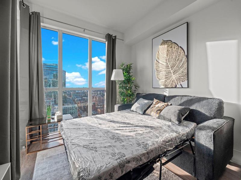 Modern Downtown Apartments — photo 96