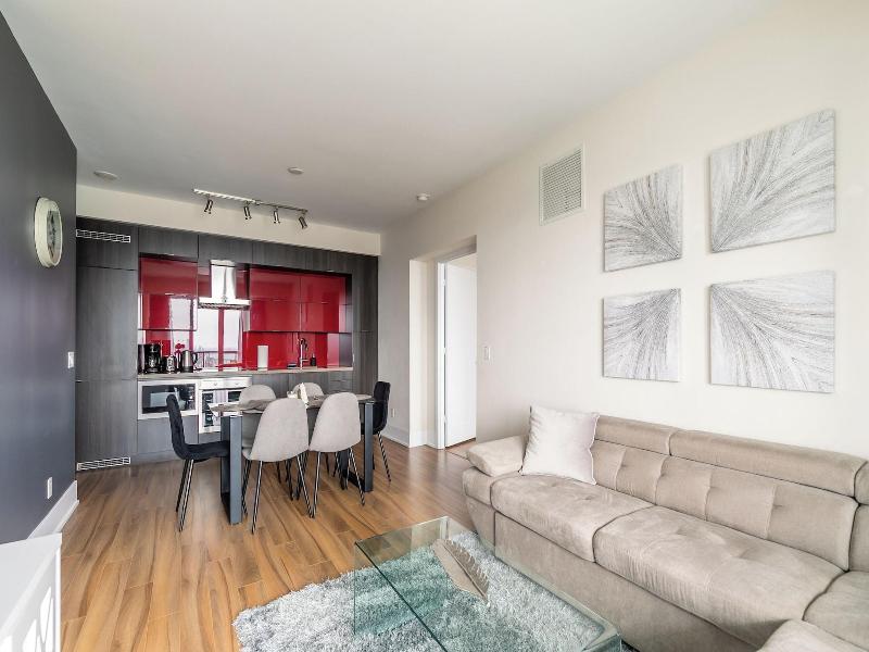 Modern Downtown Apartments — photo 247