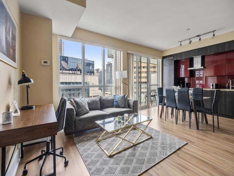 Modern Downtown Apartments — photo 92