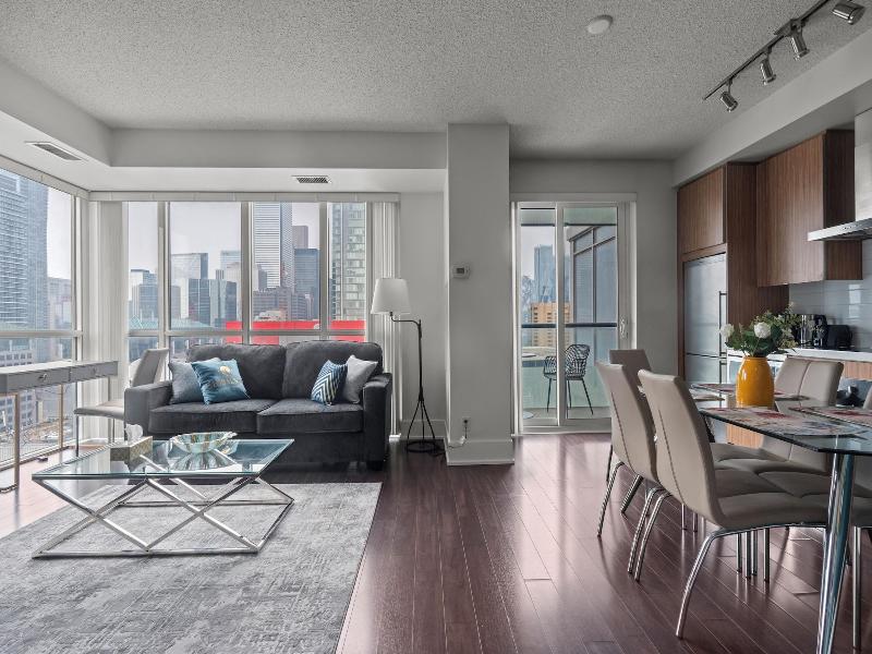 Modern Downtown Apartments — photo 95