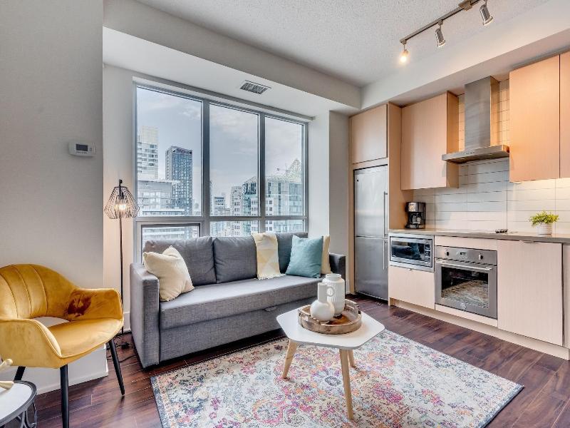 Modern Downtown Apartments — photo 192