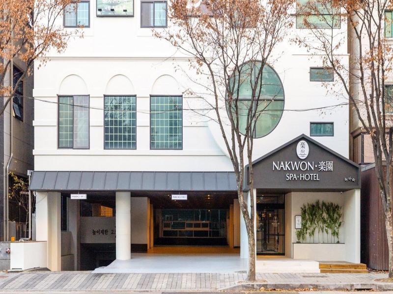 Daejeon Yuseong Nakwon Onsen Hotel