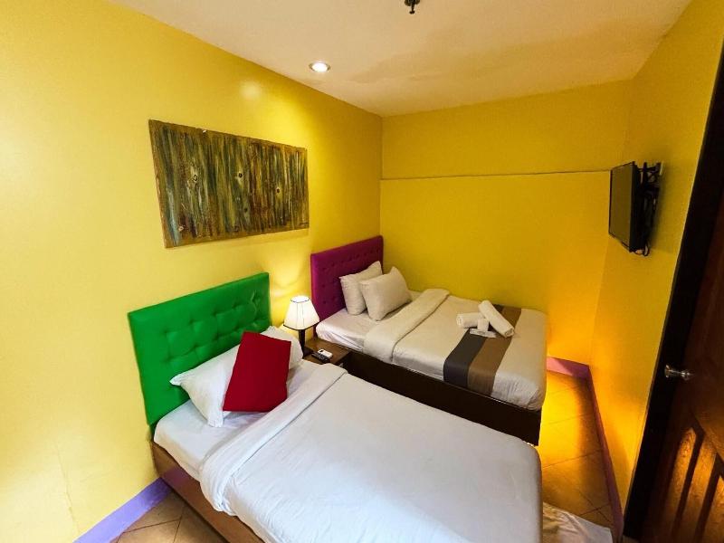 Comfy Inn Mabini Manila image