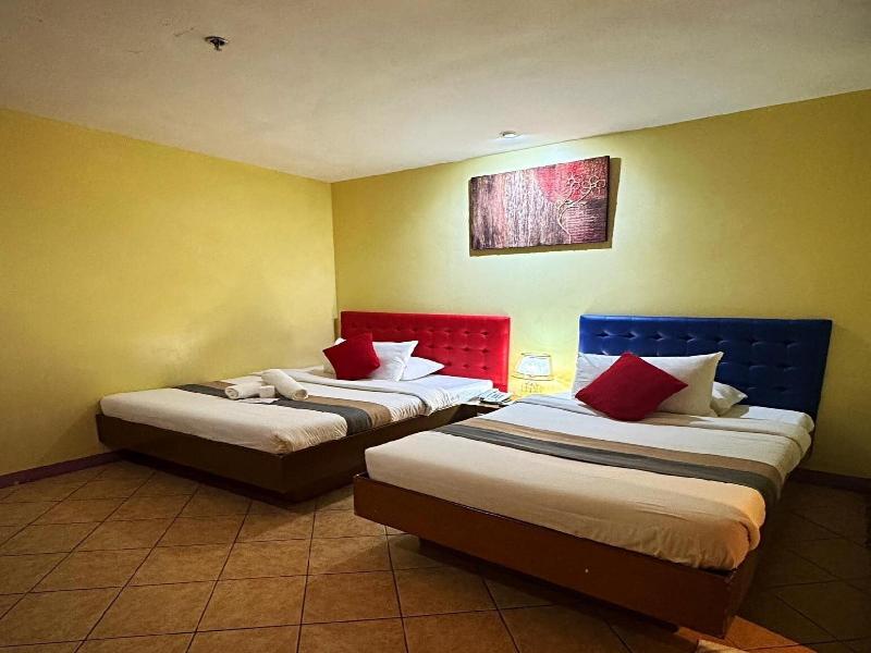 Comfy Inn Mabini Manila image