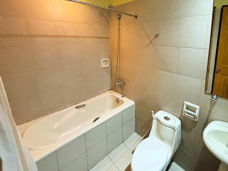 Comfy Inn Mabini Manila image