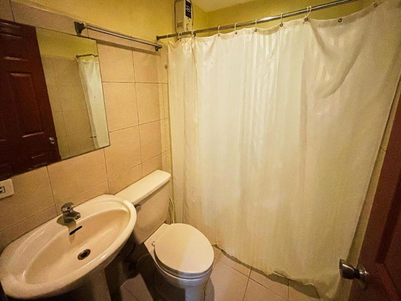 Comfy Inn Mabini Manila image