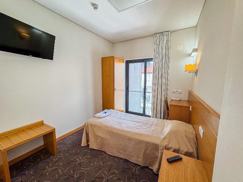 Hotel 13 de Outubro By Umbral image