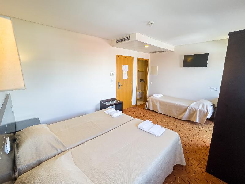 Hotel 13 de Outubro By Umbral image