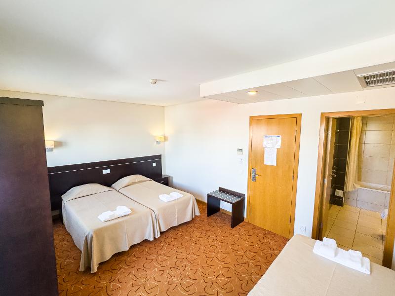 Hotel 13 de Outubro By Umbral image
