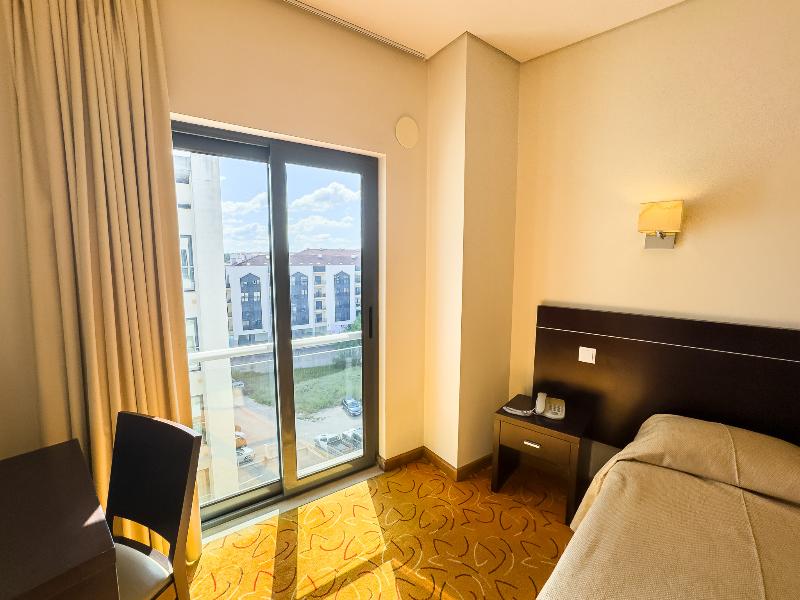 Hotel 13 de Outubro By Umbral image