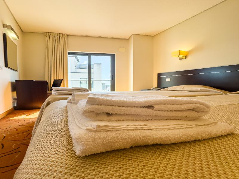 Hotel 13 de Outubro By Umbral image
