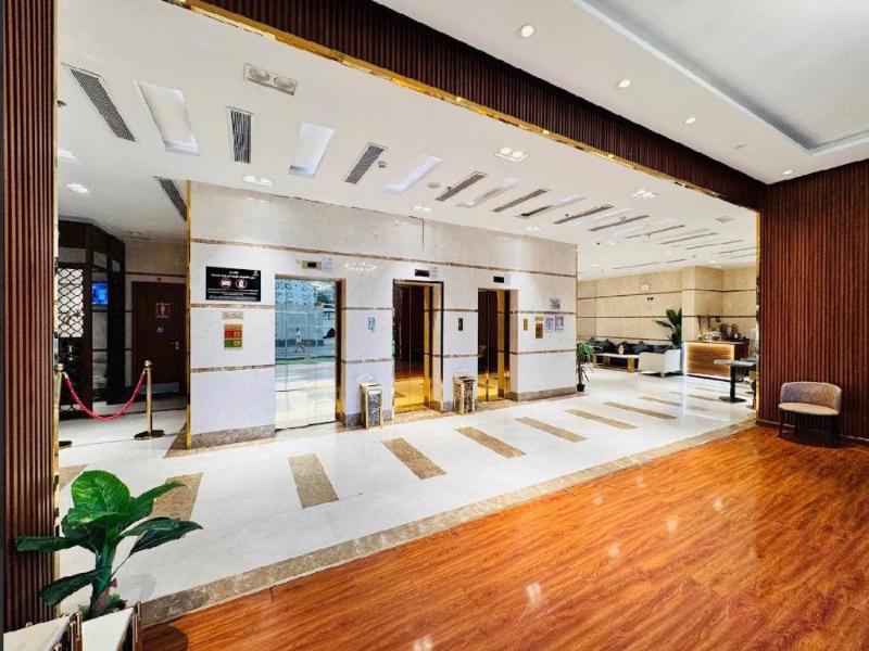 Rowaa Al Azizia Hotel image