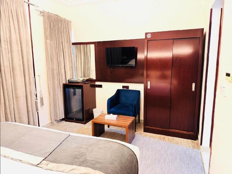 Rowaa Makarem Hotel — view