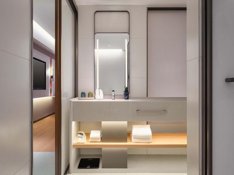 Holiday Inn Express Chongqing Nanan Riverside