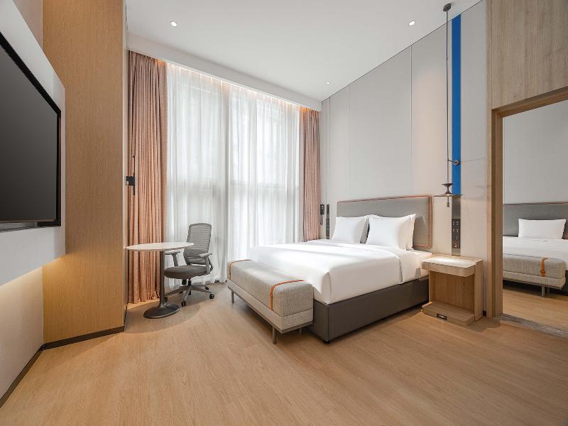 Holiday Inn Express Chongqing Nanan Riverside