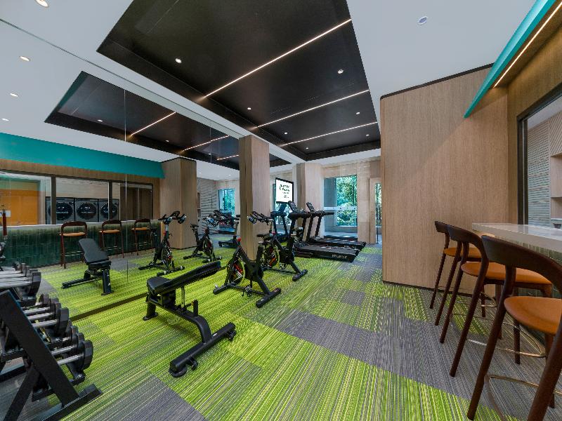 Holiday Inn Ningbo Beilun image
