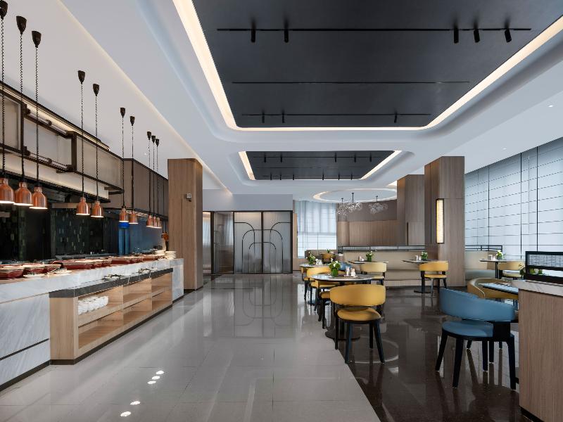 Holiday Inn Ningbo Beilun image