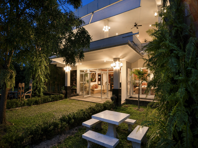 Blue Palm Seafront Resort Phuket image
