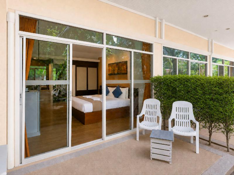 Blue Palm Seafront Resort Phuket image