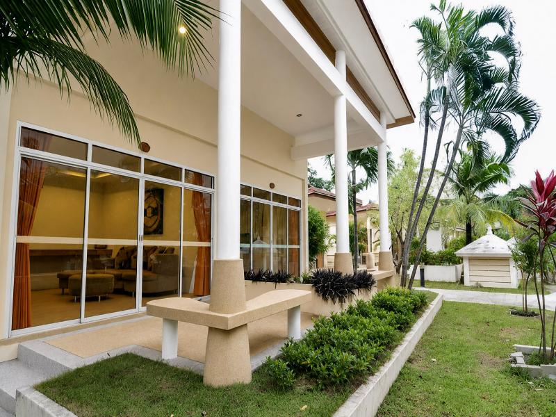 Blue Palm Seafront Resort Phuket image