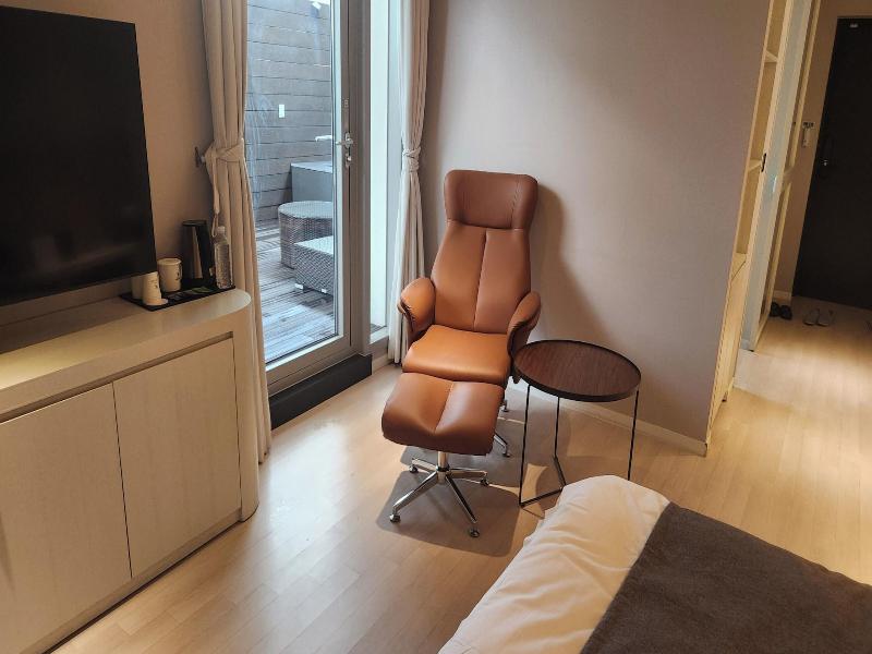 Hotel Noblion image