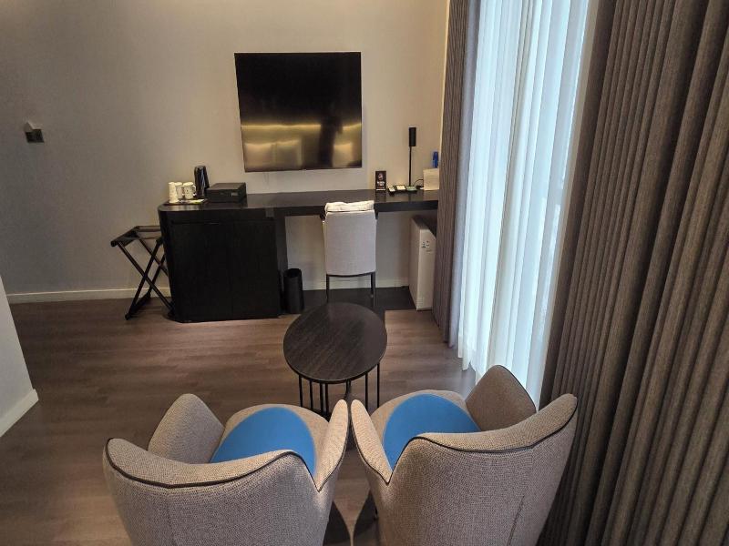 Hotel Noblion image