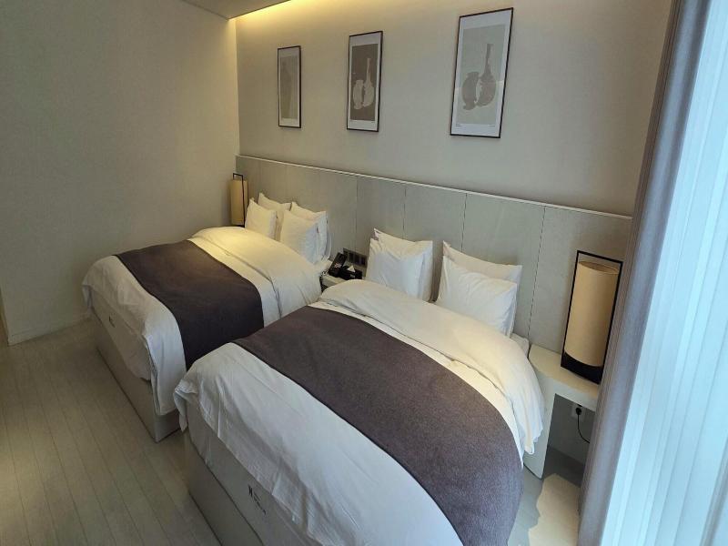 Hotel Noblion image