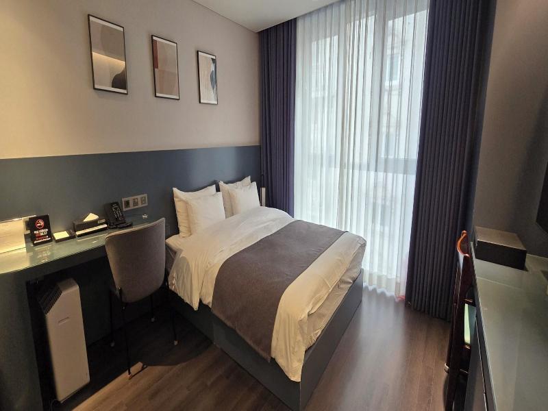 Hotel Noblion image