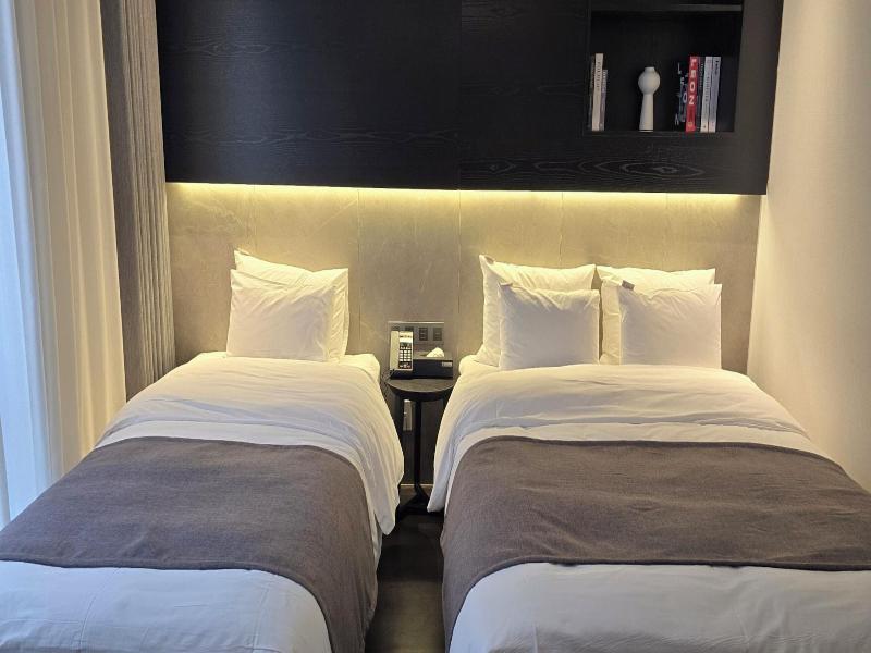 Hotel Noblion image