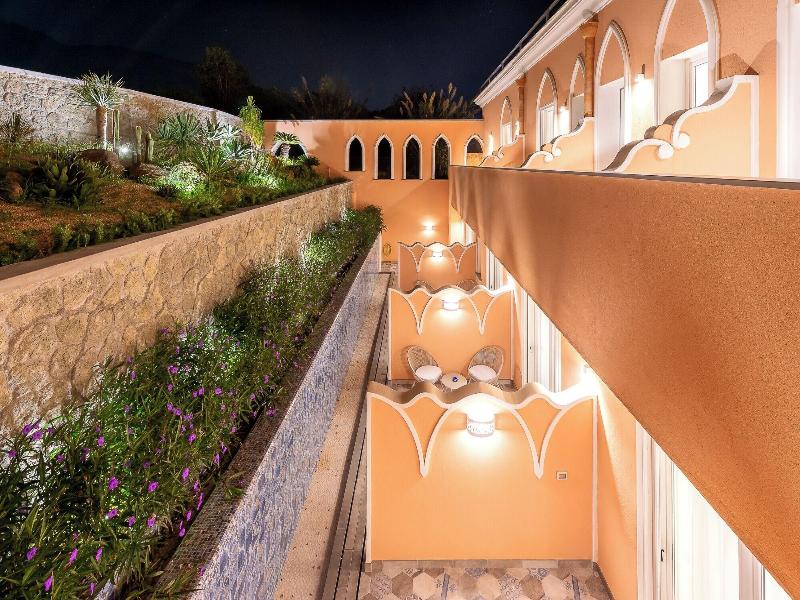 Corallo Blu Hotel De Charme image