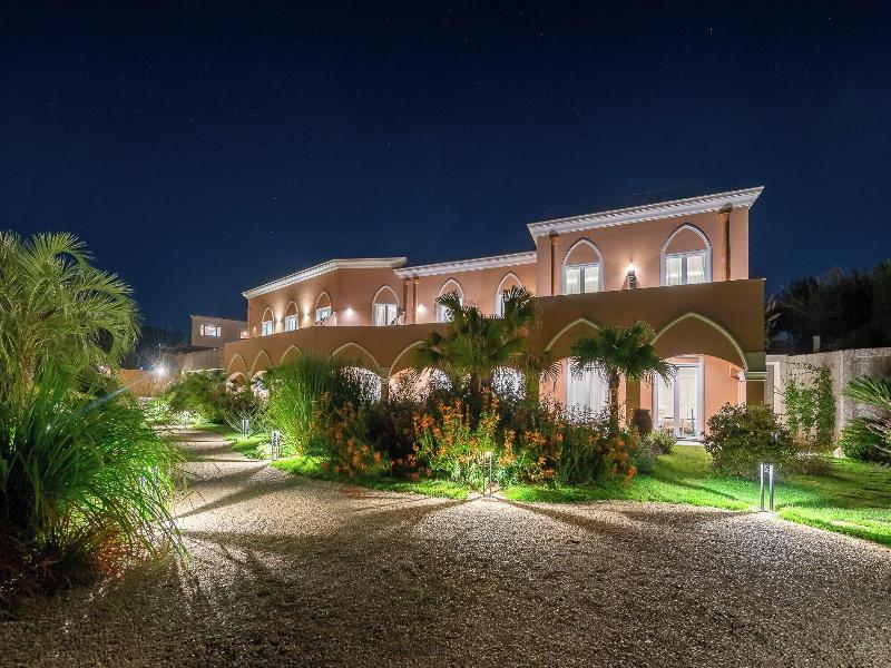 Corallo Blu Hotel De Charme image