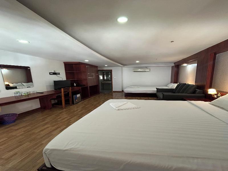 Lacasa Vang Vieng Hotel image