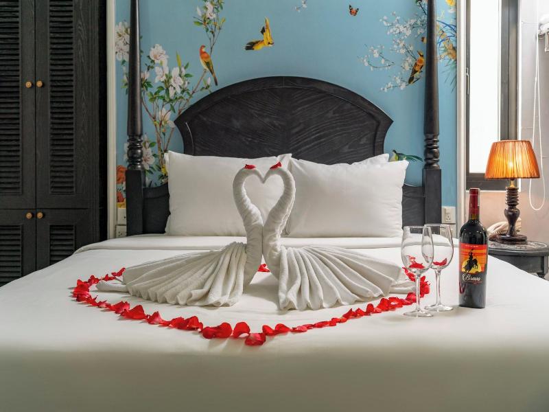 Amara Hanoi Hotel image