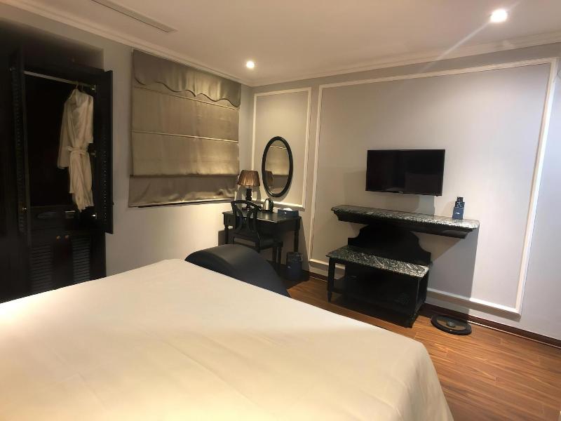 Amara Hanoi Hotel image