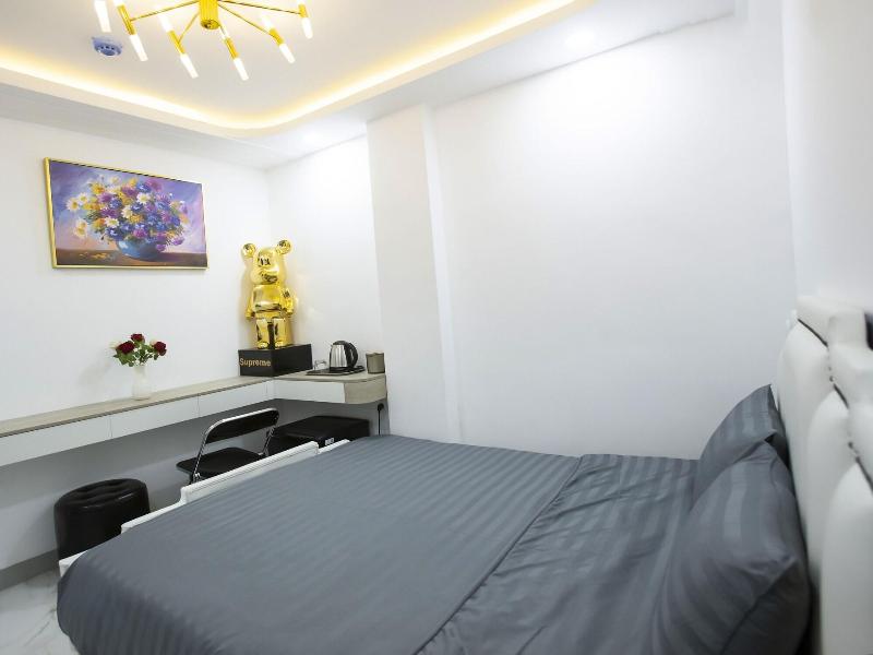 Le Vu Hotel image