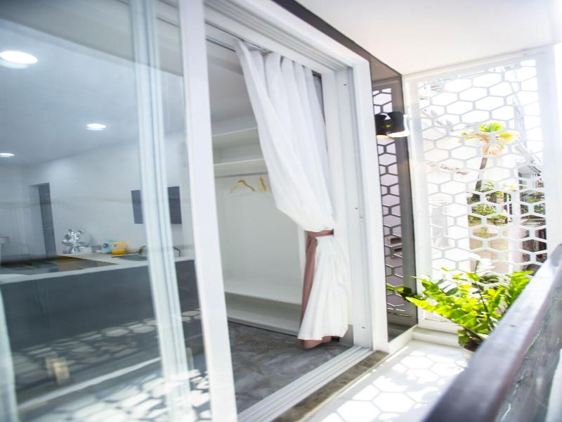 Le Vu Hotel image