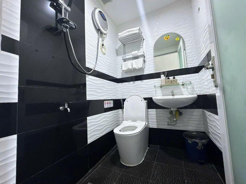 Le Vu Hotel image