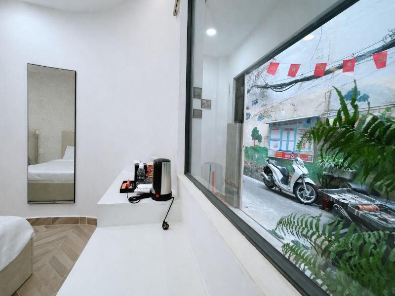 Le Vu Hotel image