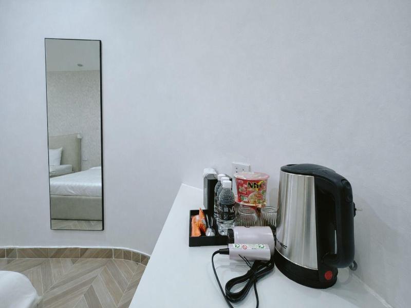 Le Vu Hotel image