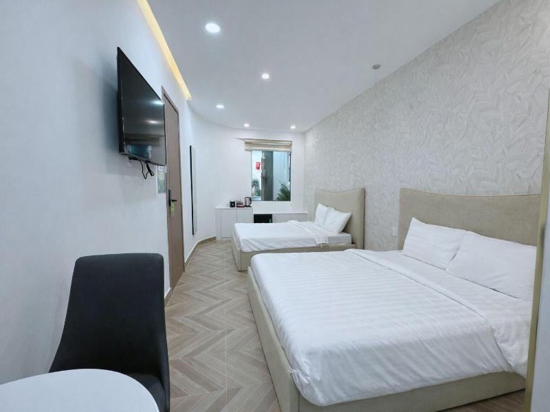 Le Vu Hotel image