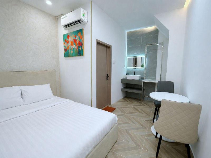 Le Vu Hotel image