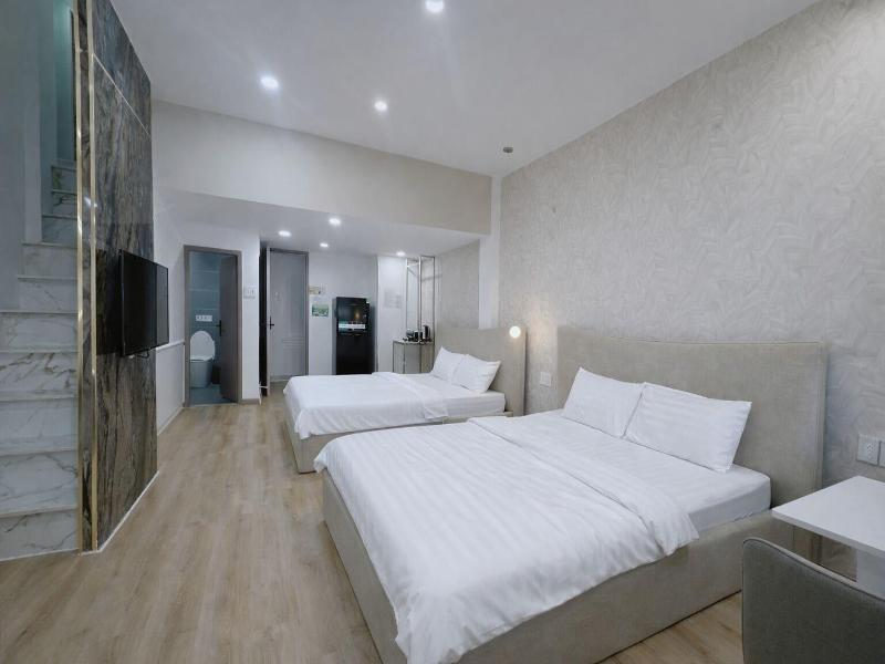 Le Vu Hotel image