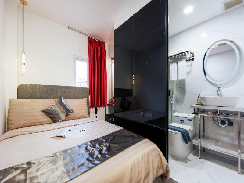 Le Vu Hotel image