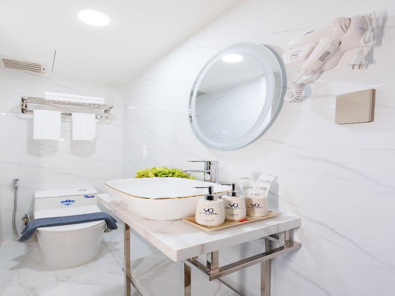 Le Vu Hotel image