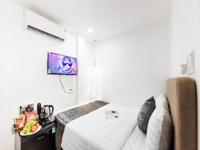 Le Vu Hotel image