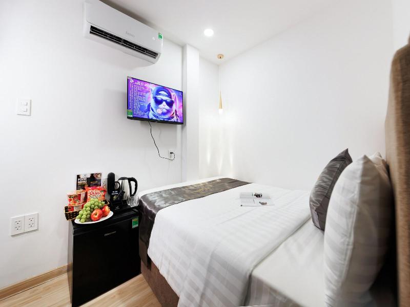 Le Vu Hotel image