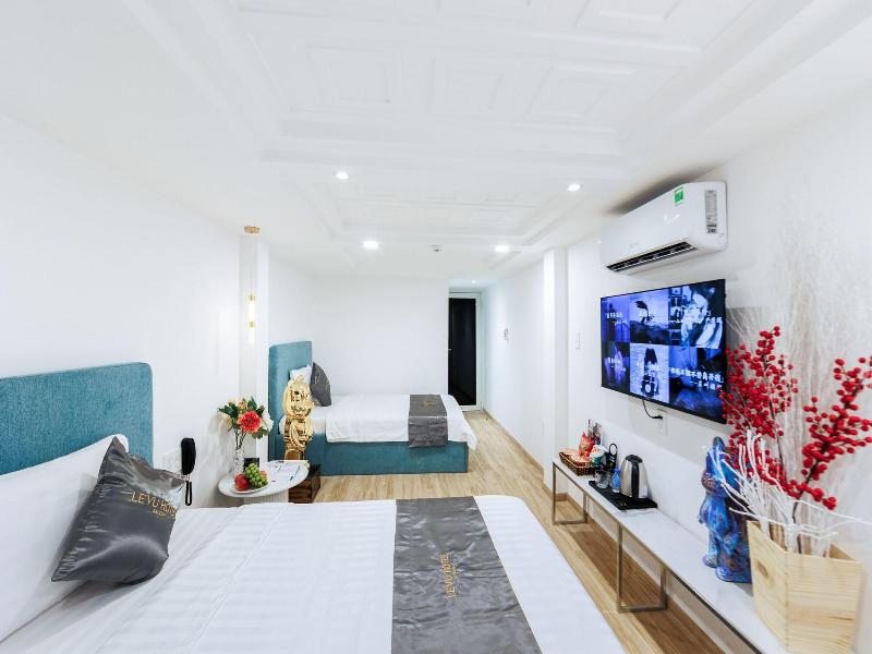 Le Vu Hotel image