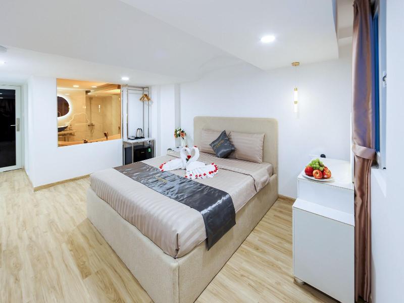 Le Vu Hotel image