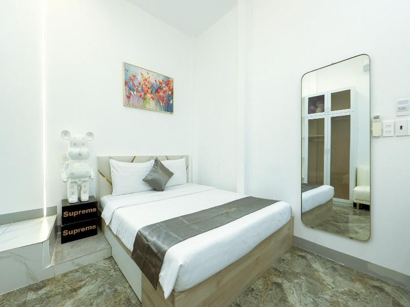 Le Vu Hotel image