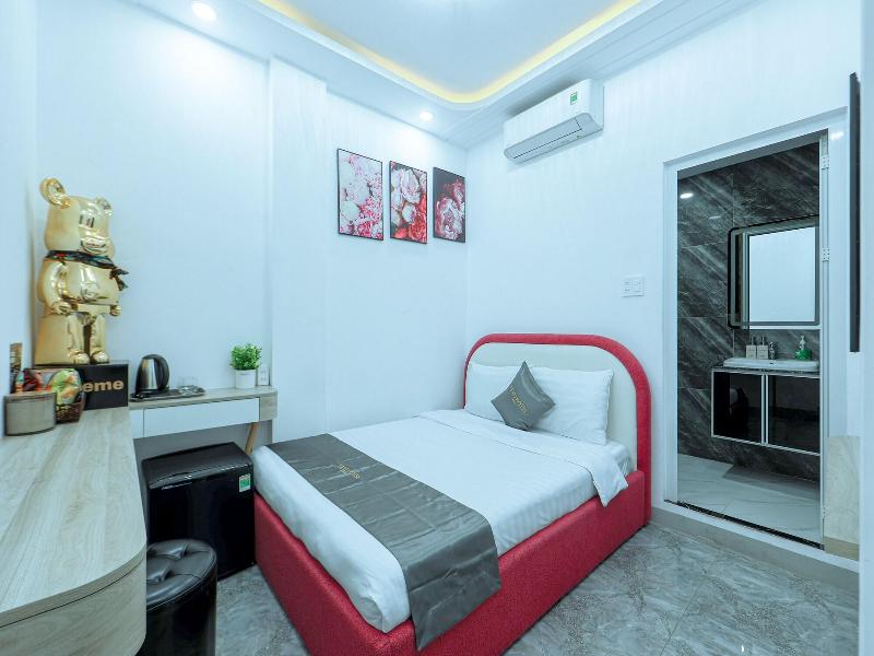Le Vu Hotel image